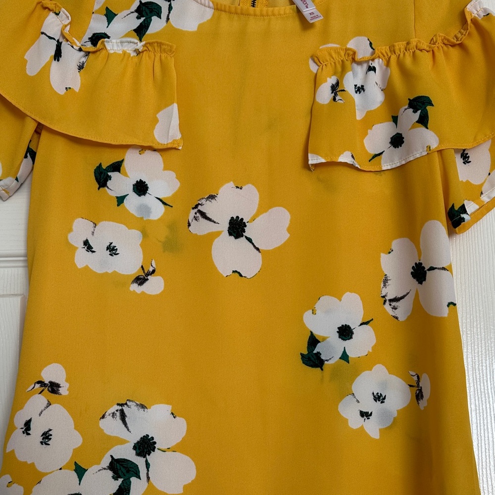 Floral Ruffle Sleeve Yellow Top Spring Collection - Picture 4 of 6